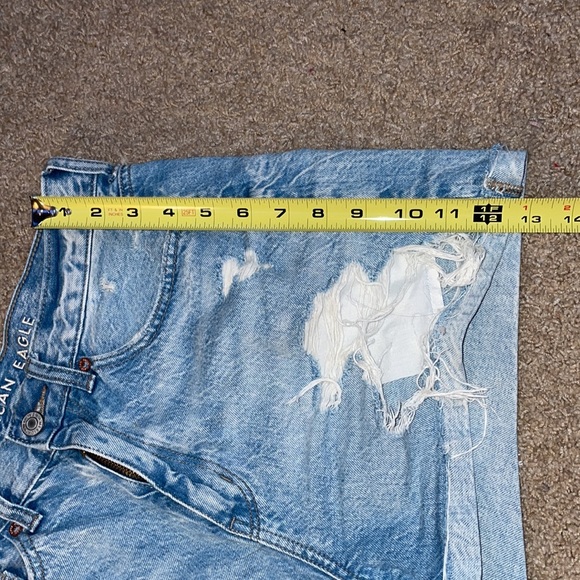 AE Mom Shorts Size 6 - Picture 9 of 9